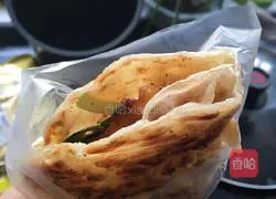 Illustration of how to make ham hand cake 7