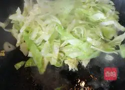 Illustration of how to make egg, cabbage and fried pancakes 8