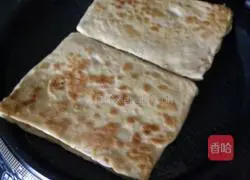 Thousands Illustration of how to make layered meat patties 8