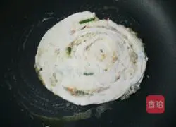 Illustration of how to make lard and scallion meat pie 10