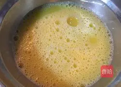 Illustration of how to make beef and chive pancakes 2