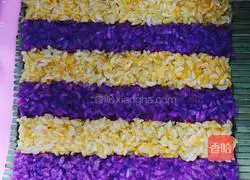 Illustration of how to make shrimp sushi 1