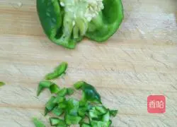 Illustration of how to make potato cakes 2