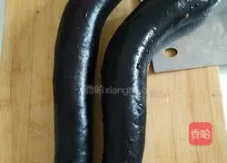 Illustration of how to make eggplant cakes 1