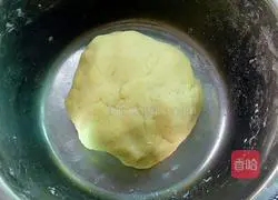 Illustration of how to make sweet potato pancakes 4