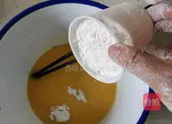 Illustration of how to make walnut cake 8