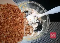 Illustration of how to make peanut and sesame shortbread 11