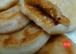 Illustration of making glutinous rice brown sugar cake 7