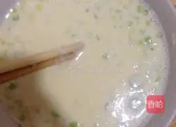 Illustration of how to make green onion cake 3