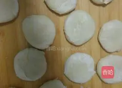 Illustration of how to make jujube cakes 9