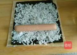 Illustration of how to make square sushi 2