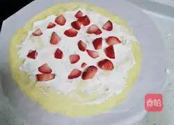 Illustration of how to make strawberry and yellow peach pancake 18