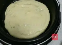 Illustration of how to make egg waffles 6