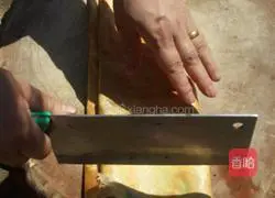 Illustration of how to make pancake and leek box 10