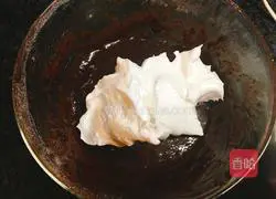 Cocoa Cranberry Cake Roll Recipe Illustration 10