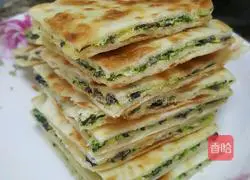 Spring season Illustration of how to make vegetable leek, egg and shrimp pancakes 7