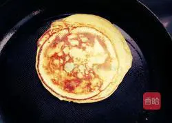 Illustration of how to make golden tortillas 4