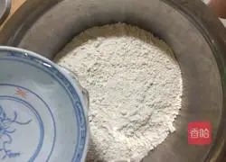 Illustration of making homemade pancakes 1