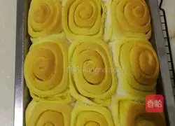 Illustration of how to make Shao Kezi (Scones) 10