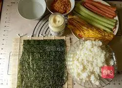 Illustration of how to make sushi rolls 7