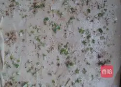 Illustration of how to make scallion pancake 3