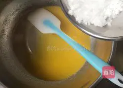 Illustration of how to make mini meat floss cakes 2