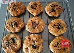 Illustration of how to make walnut cake 17