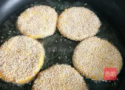 Sesame Pumpkin Cake Recipe Illustration 12