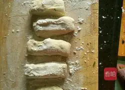 Illustration of how to make crispy pancakes 2