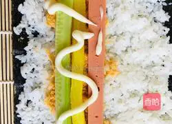 Home version Illustration of how to make sushi 5