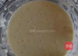 Illustration of how to make banana waffles 4