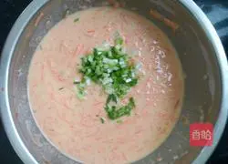 Illustration of how to make egg carrot cake 3