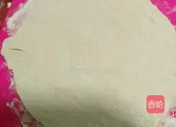 Illustration of how to make onion meatloaf 7