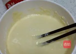 Illustration of how to make egg waffles 5