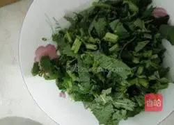 Illustration of how to make fried egg pancakes with wormwood sauce 2