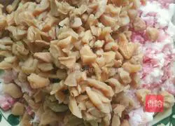 Illustration of how to make minced meat cake 3