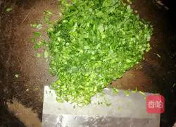 Illustration of how to make bean dregs pancakes 3