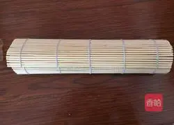 Simple sushi recipe illustration 4