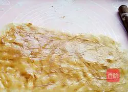 Illustration of how to make sesame paste cakes with electric pan 7