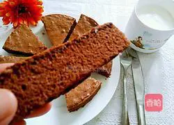 Illustration of how to make cocoa sponge cake 14