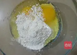 Illustration of how to make egg pancakes 1