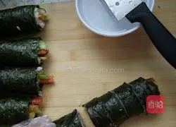 Illustration of how to make sushi 5