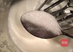 How to make cocoa chiffon cake (six inches) Illustration 6