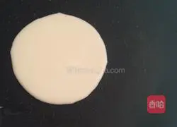 Illustration of how to make love mung bean cake 3