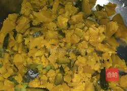 Illustration of how to make fungus, melon, celery and egg cake 2