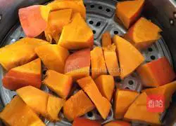 Illustration of how to make Zhixiang pumpkin cake 2