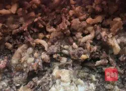 Illustration of how to make bean dregs and minced meat pancakes 2