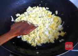 Illustration of how to make leek boxes 6