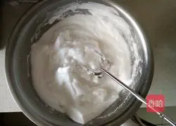 Pumpkin Cake Roll Recipe Illustration 3