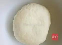Illustration of how to make egg tart crust 2